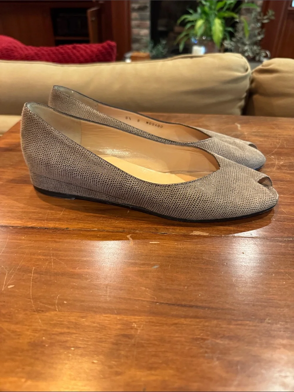 Bruno Magli Low Wedge Peep Toe Ballet Loafer Flats Leather Shoes 8 1/2 Classic